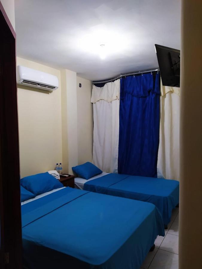 Hostal Venecia -Tu Casa En Manta. Экстерьер фото