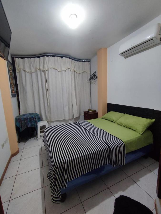 Hostal Venecia -Tu Casa En Manta. Экстерьер фото